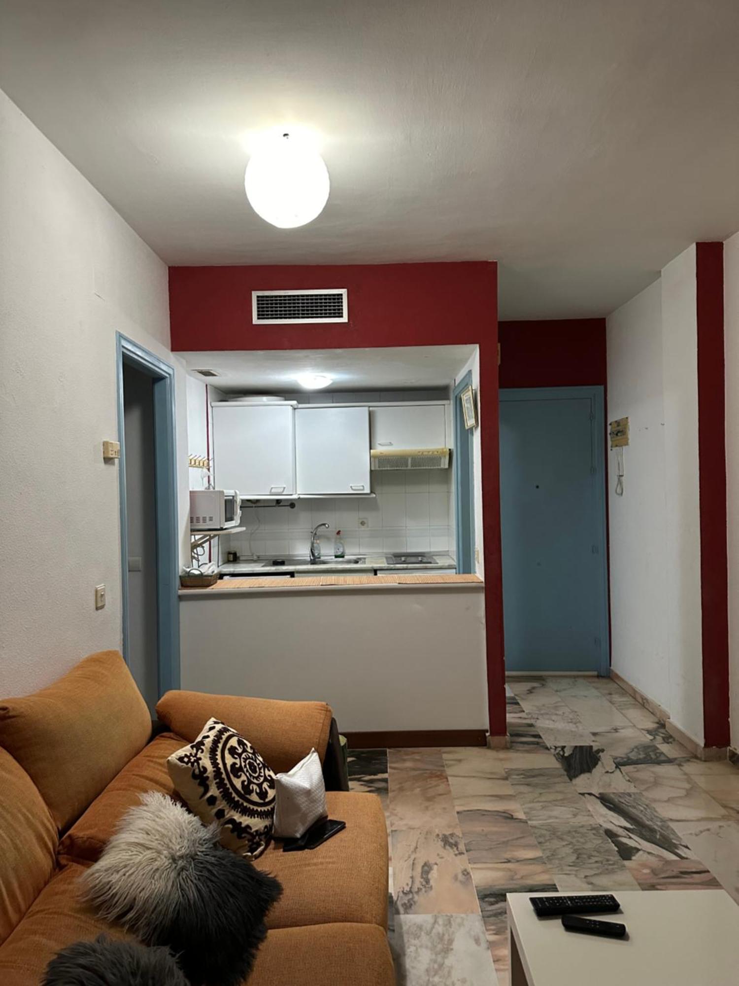Cerca Del Aereopuerto Appartamento *